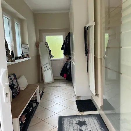 Ferienhaus Gluckswerkstatt Zentrale Lage, Mit 3 Schlafzimmern Garage Und Garten * Winterberg