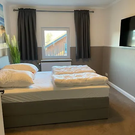 Ferienhaus Gluckswerkstatt Zentrale Lage, Mit 3 Schlafzimmern Garage Und Garten Holiday home Winterberg